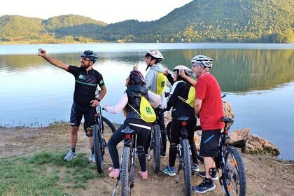 Lake Canterno by bike
