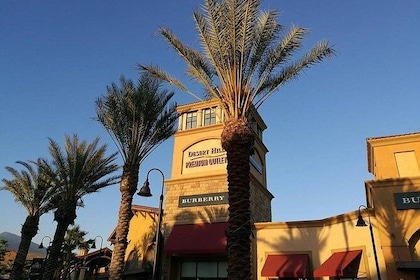 Palm Springs Factory Outlet One Day Tour - Los Angeles | Expedia
