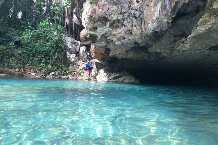 Private Cave Tubing Adventure from Placencia with local lunch