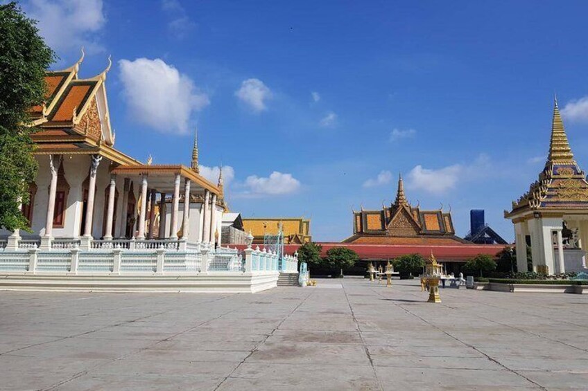 Private Full-Day Tour of Phnom Penh with Pickup