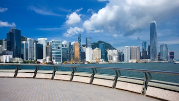 Private Layover Tour to Hong Kong's Top Attractions