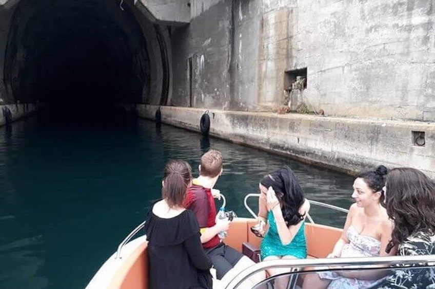 4-Hour Private Kotor Bay Boat Tour with Lunch and Wine Taste