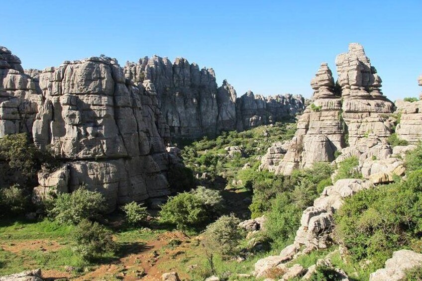 Private Granada tour to Antequera and the Dolmens for up to 8 persons