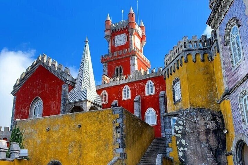 Private tour to Sintra, Pena Palace and Moorish Castle, full day
