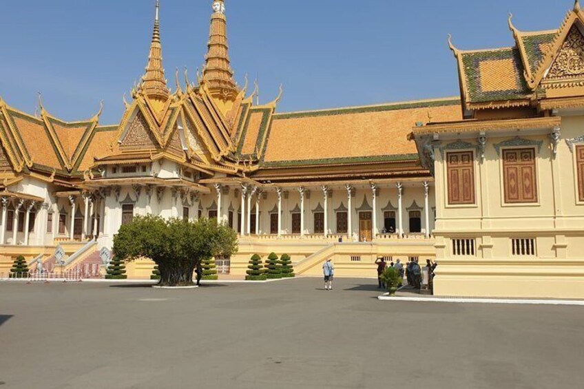 Private 07 Day Trip: Phnom Penh-Battambang-Siem Reap