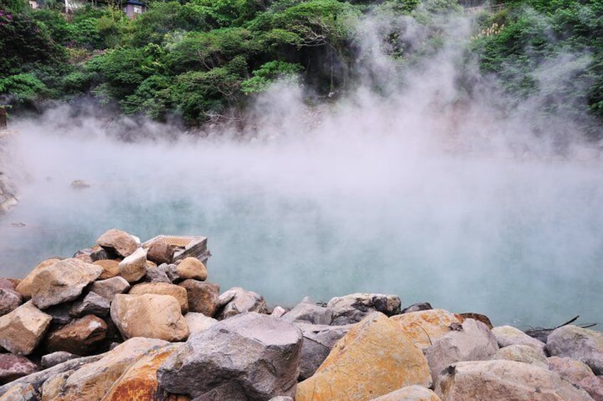 Learn about Taiwan's rich hot spring culture