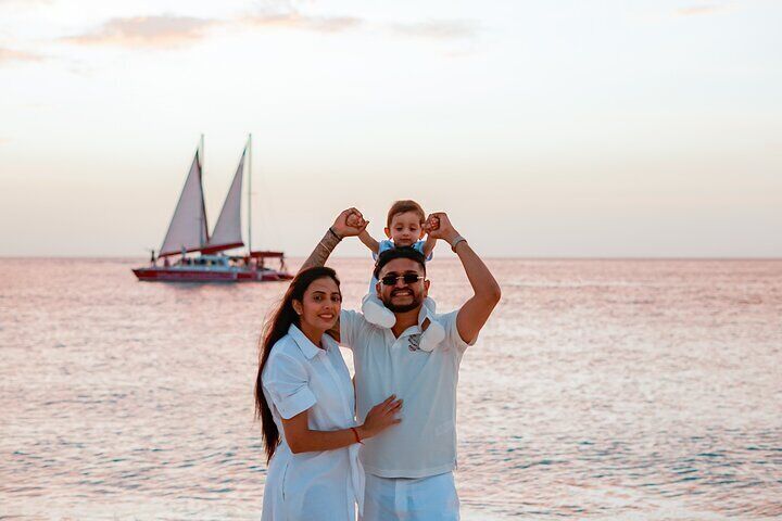 Private Vacation Photoshoot with Photographer in Santa Rosa Beach