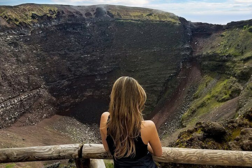 Tour on Vesuvius with wine tasting