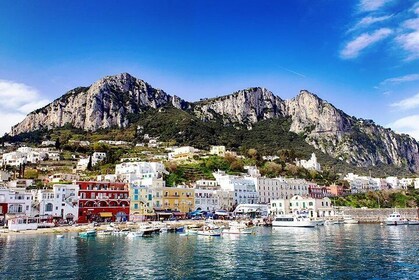 Small Group Stress Free Tour : Capri Island and Blue Grotto from Naples