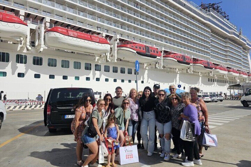 Taormina and Messina Private Tour with Sicilian Cannoli tasting