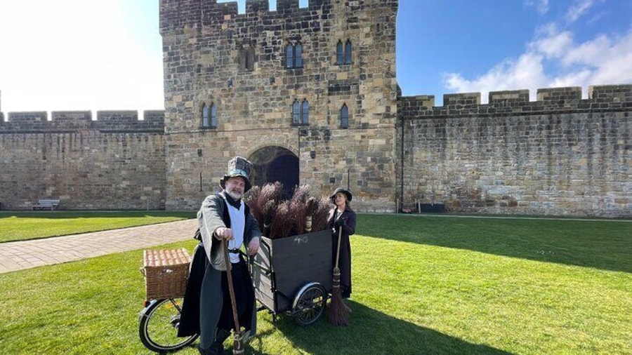 Kingdoms & Keeps: From Holy Island to Harry Potter