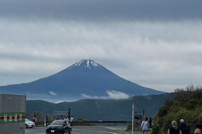 Hakone one-day tour with views and Onsen hot spring!