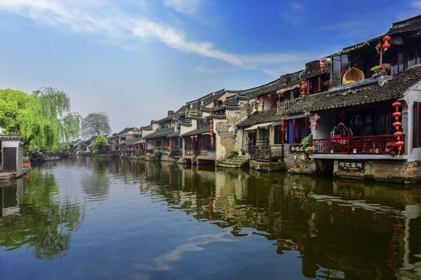Fengjing and Xitang Water Town Private Day Tour from Shanghai with Boat Ride 