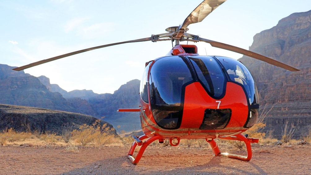 Grand Canyon Helicopter Landing Tour with River Rafting