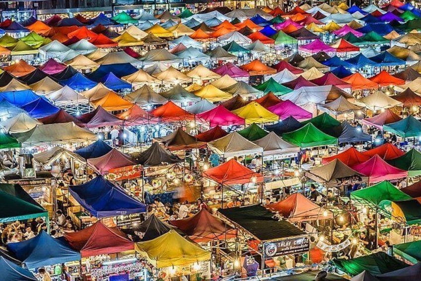 Evening City Tour at Bangkok by Tuk-Tuk