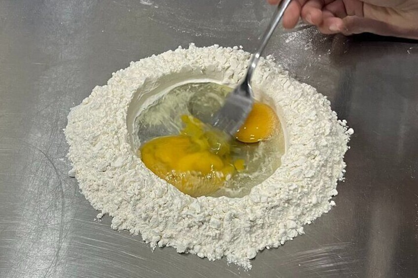 Fettuccine Alfredo and Ravioli Class with Grandma's Recipe