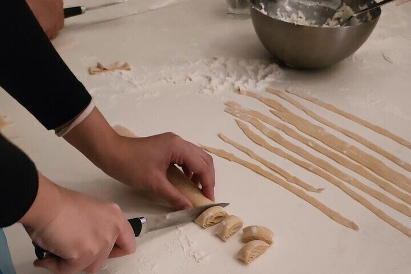 Fresh egg pasta and ravioli lesson in a historic restaurant