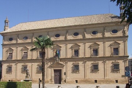 Úbeda guided tour with tickets.