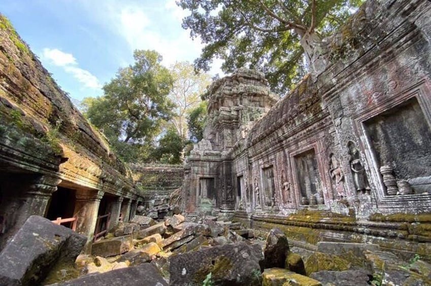 Full-Day Angkor Wat Temples with a local Tuk Tuk Tours