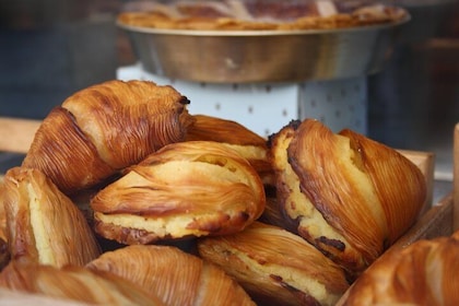 Napoli: street food e tradizioni locali con una guida esperta