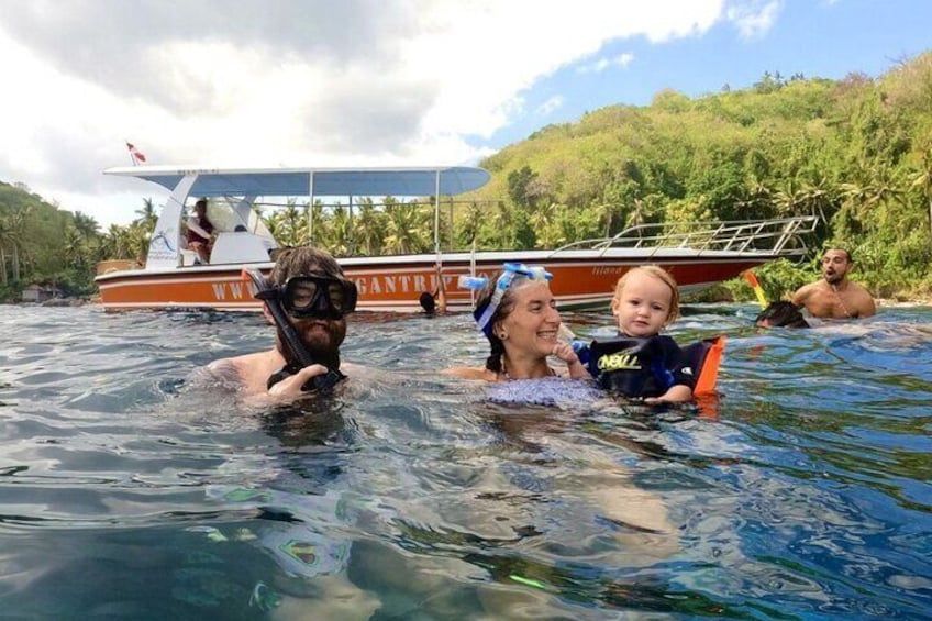 Snorkeling Nusa Lembongan - Snorkeling Trips with Manta Ray