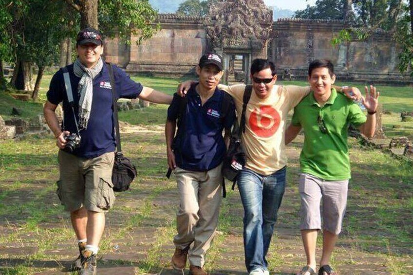Preah Vihear and Koh Ker group Full Day private Tour