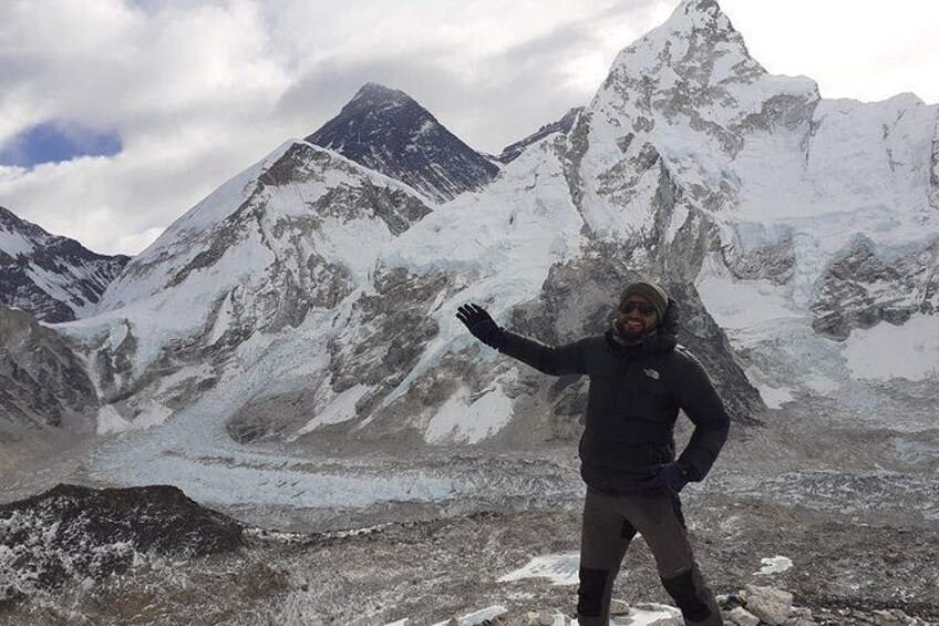  Gokyo Lakes Cho-La Pass with Everest Base Camp