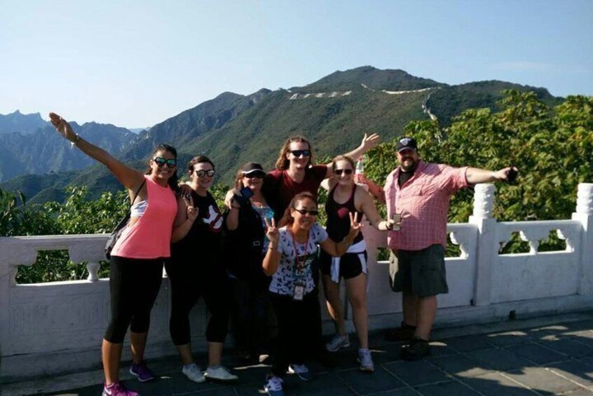 Tour guide service to the Great Wall
