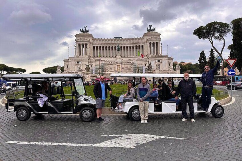 Exclusive 6 hours tour of Rome in Golf cart for Cruisers