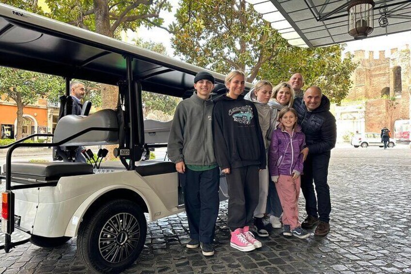 Exclusive 6 hours tour of Rome in Golf cart for Cruisers