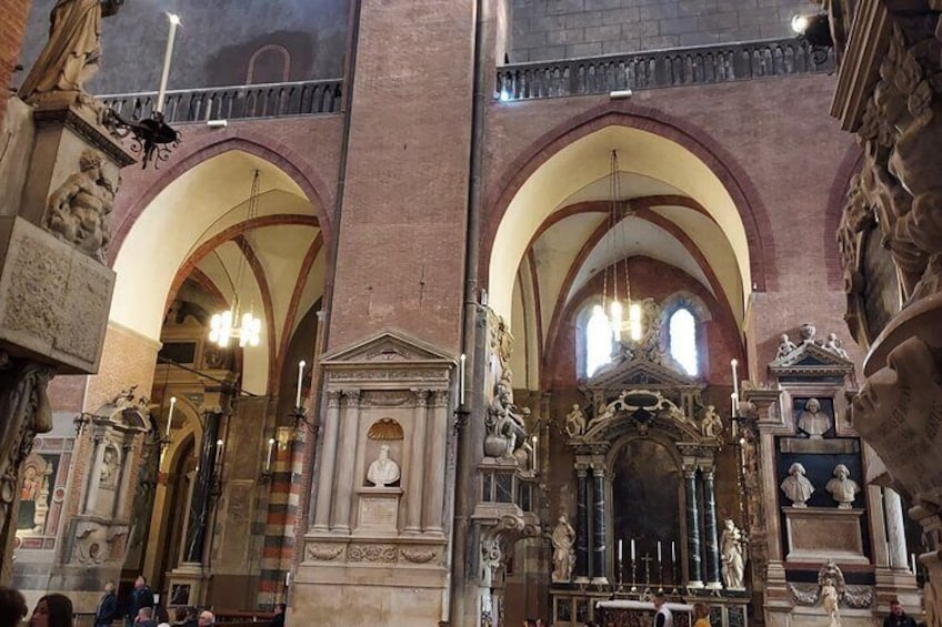 Basilica of St. Antonio of Padua Private Tour from Rome 