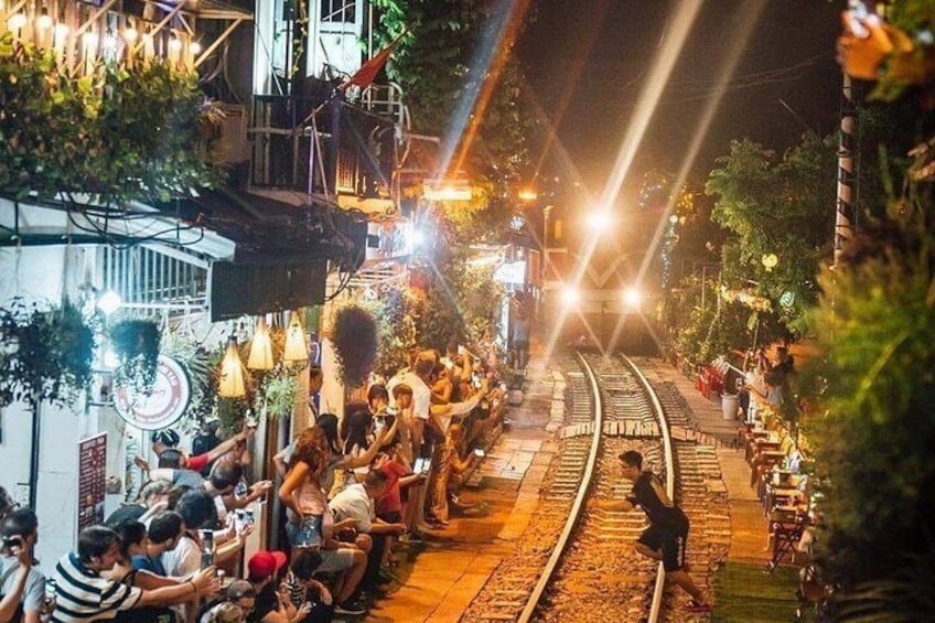 Explore Charming Hanoi: Pottery, Train Street, Egg Coffee & Cyclo