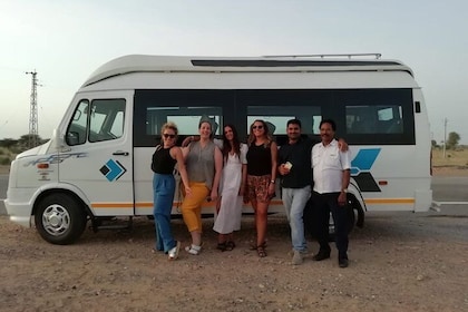 6天印度之旅: Delhi, Agra, Orchha, Khajuraho & 瓦拉納西