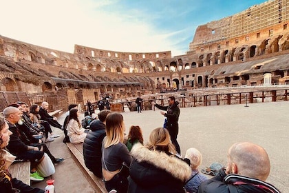 Rom: Colosseum VIP Access med Arena och Antika Rom Tour