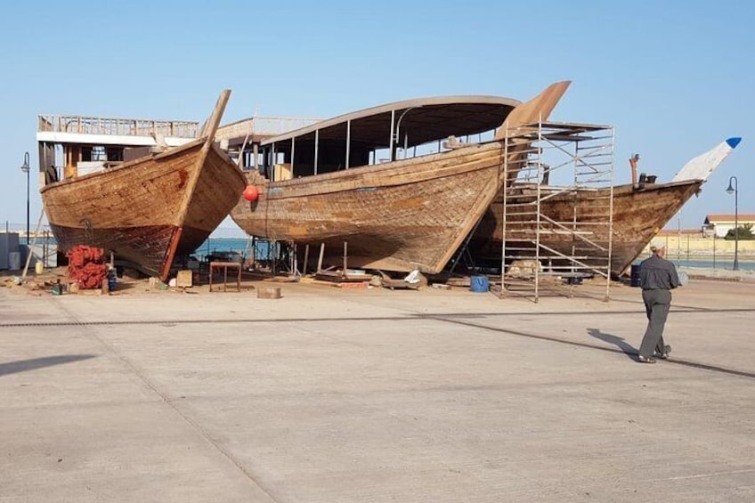 Explore North of Qatar: Visit Zubarah Fort and Fishing Town of Al Khor