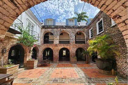 Scenic Tour of Antigua