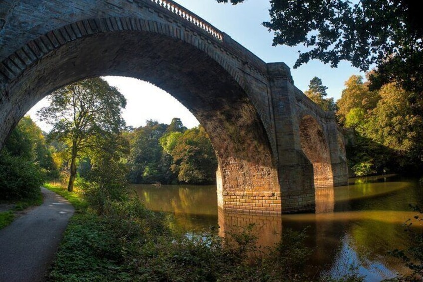 Hello Durham! Private Walking Tour