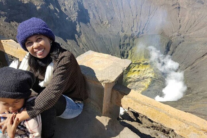 East Java Tours: 3 Days Mount Bromo & Mount Ijen Crater Tour start from Surabaya