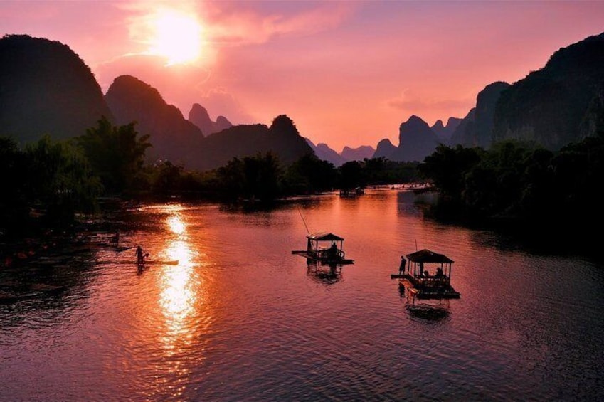 Yangshuo and Li-River Cruise Private Day Trip from Guangzhou by Bullet Train