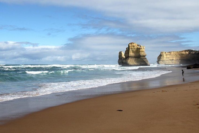 Direct beach access at Gibson Steps