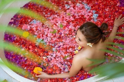 Bali Massage 2 Hour at Luxury Spa best package