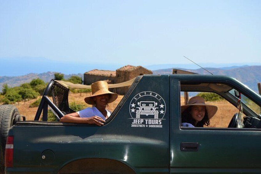 safari jeep - wild adventure