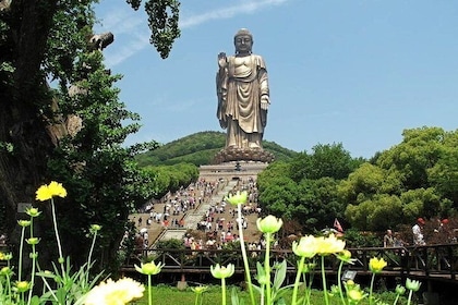 Private Half-Day Leisure Tour of Lingshan Buddhist Scenic Spot in Wuxi