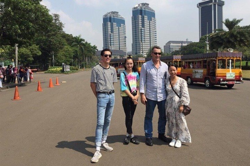Jakarta Half Day Private Tour ( 5 hours or less )