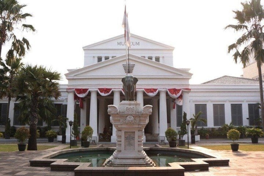 Jakarta Half Day Private Tour (5 hours or less)