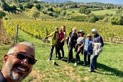 Pisa, Lucca and Tuscany Tour from Livorno