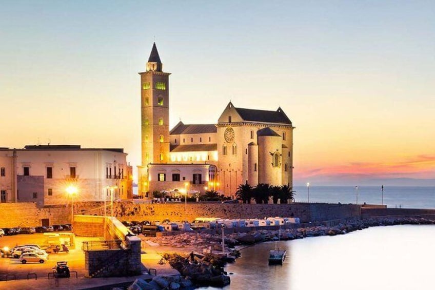 Trani, is a great example of Romanesque style in Puglia. White and elegant