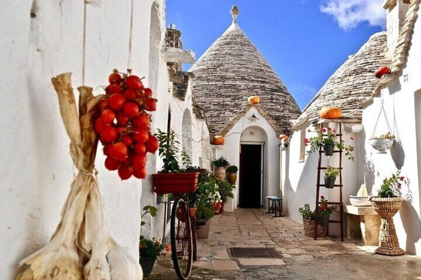 Trulli of Alberobello Day-Trip from Bari with Sweets Tasting