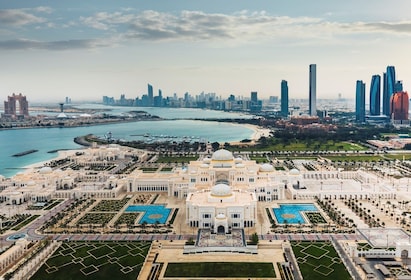 Tour di un'intera giornata ad Abu Dhabi con pranzo da Dubai - Grey Line