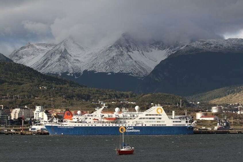 Guided Tour of the City of Ushuaia